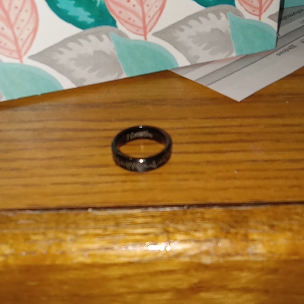 Woman ring - Picture 2 of 2